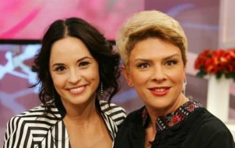 Atacul atacurilor: "Teo n-a fost niciodată o frumuseţe şi nici prea cultă n-a fost, Andreea Marin şi Ramona Bădescu au sărit de la unul la altul"