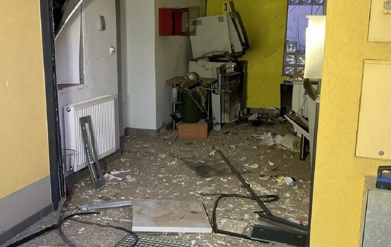 Încă o „ora de basm românesc” la un tribunal din Austria. Cum a fost achitat un român acuzat că a aruncat în aer mai multe bancomate