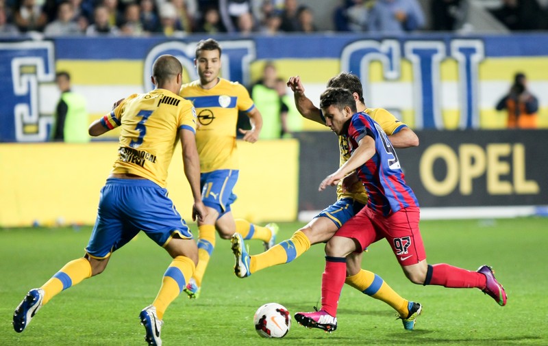 Biletele la meciul Petrolul - Steaua se pun în vânzare marţi. Preţul acestora
