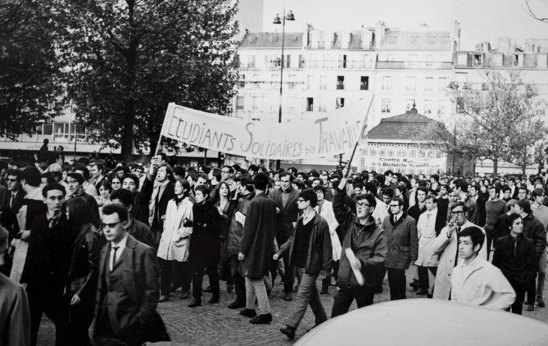 Europa, între ura de sine, revoluție și libertate. De ce războiul lui Putin oferă Occidentului ocazia de a-și regăsi consensul moral