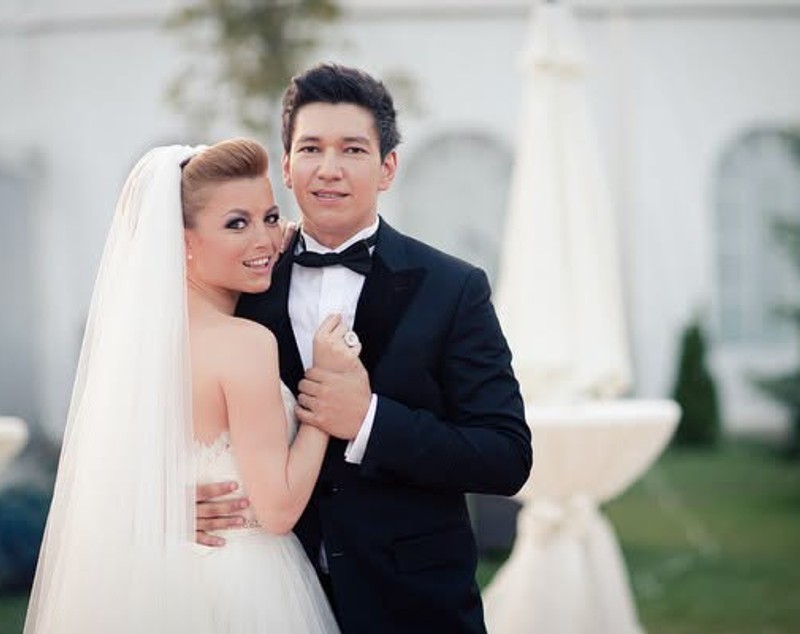 Anunțul făcut de Elena Gheorghe după 14 ani de căsnicie și 21 de ani de relație. „Și iată-ne aici. Am trăit totul intens”