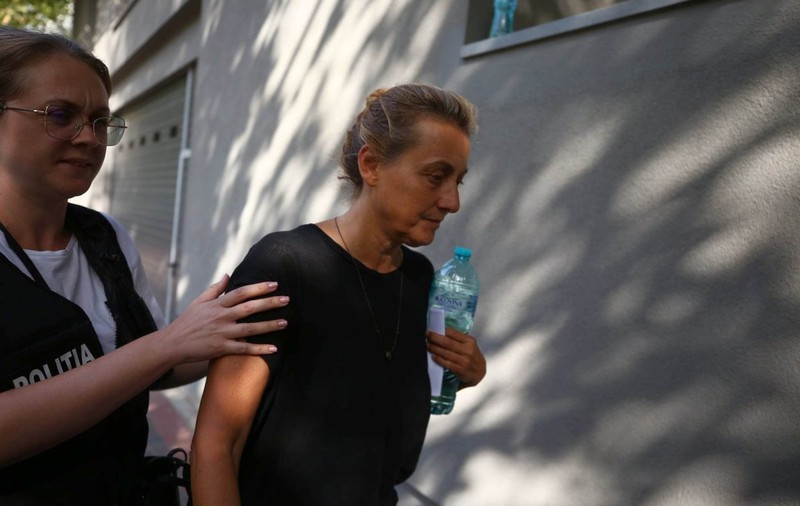 Mama lui Vlad Pascu a încercat să o șantajeze pe fosta iubită a acestuia, spun procurorii. Cu ce o amenința femeia