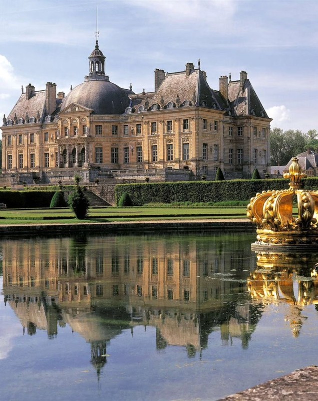 Promoție a unui castel aflat la o oră de Paris. Dacă te cheamă ca pe campionii olimpici francezi, intri gratis