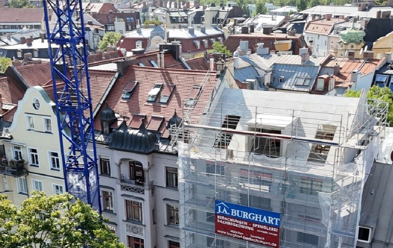 O garsonieră de 30 de metri pătrați se vinde cu aproape 1.000.000 de euro, într-un cartier din Germania. Clădirea este încă în construcție