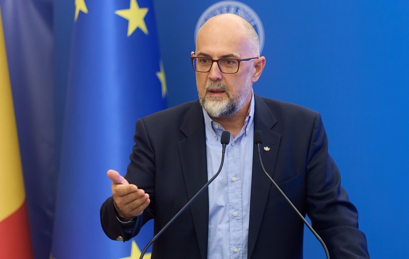 Kelemen Hunor, după ce PSD a anunțat retragerea din coaliție: „Să pună picioarele în apă” și „să ne întoarcem la masă”. Apel „umil” al liderului UDMR