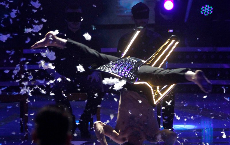 CRBL, uluit în semifinala România Dansează. Un concurent s-a învârtit de zeci de ori în cap, imobilizat într-un scaun