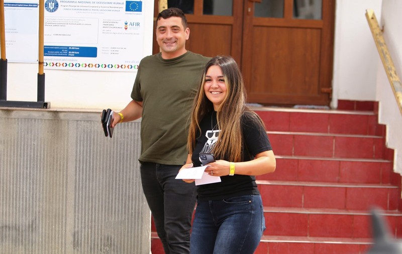 George Simion a anunţat programul nunţii sale cu Ilinca Munteanu. Peste 10.000 de persoane, așteptate