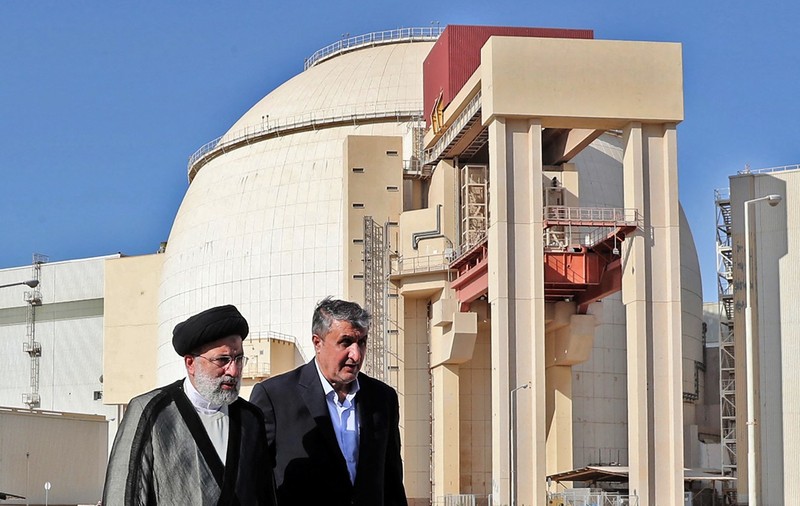 Serviciile secrete americane: Iranul caută ajutorul Rusiei pentru a obține mai repede arma nucleară