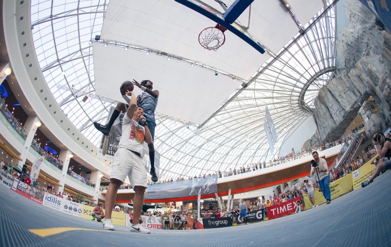 Competiție de baschet 3x3 în orașul campioanei României. Vine liderul naționalei campioană europeană