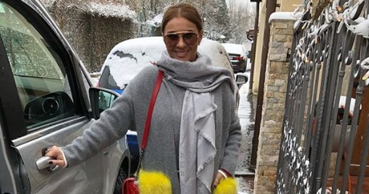 Anamaria Prodan, copleșită de cadouri de ziua ei. Cum își dă seama ce a primit înainte să le desfacă