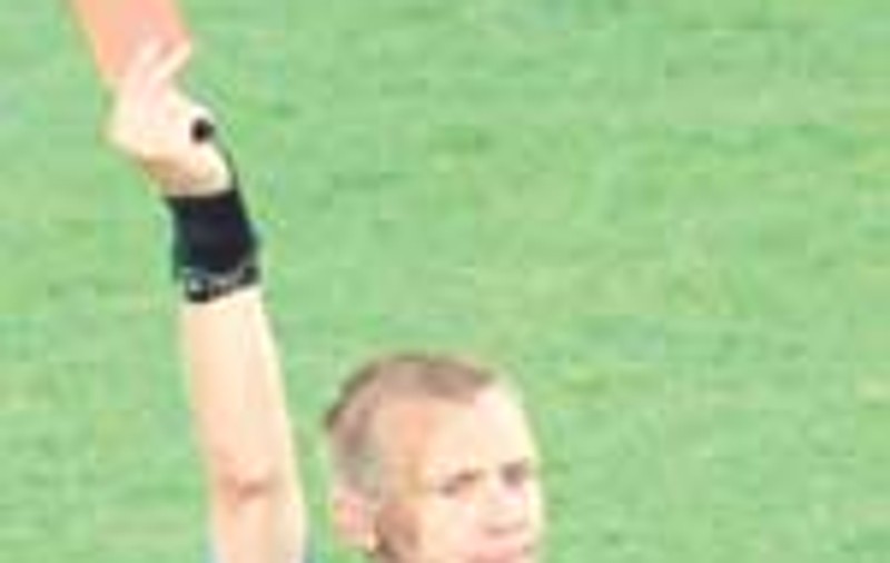 Arbitreaza 'bovina nedumerita'