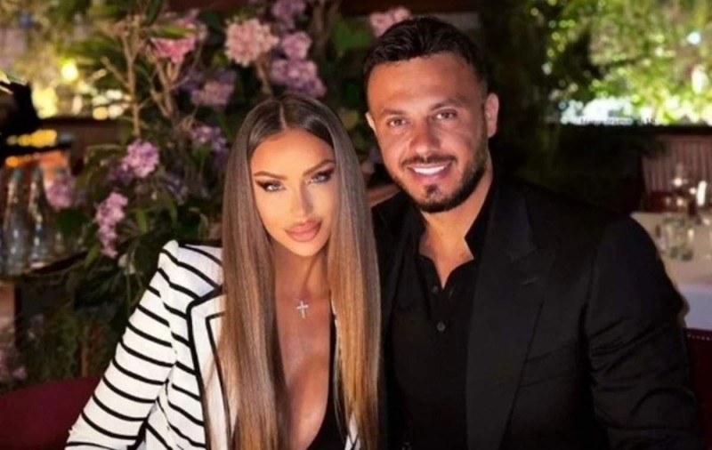 Cu cine petrece Bianca Drăgușanu Revelionul după despărțirea de Gabi Bădălău. Vedeta a plecat din România