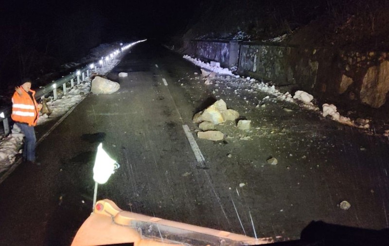Bolovani căzuți pe DN 57. Avertismentul DRDP Craiova pentru șoferi
