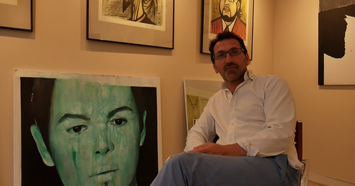 Paul Amarica, românul cu galerie de artă lângă Champs Elysees. Paul Amarica, în galeria sa