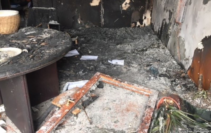 Trei polonezi și un jurnalist german sunt suspecți în cazul unei explozii din Ucraina, la un centru cultural maghiar