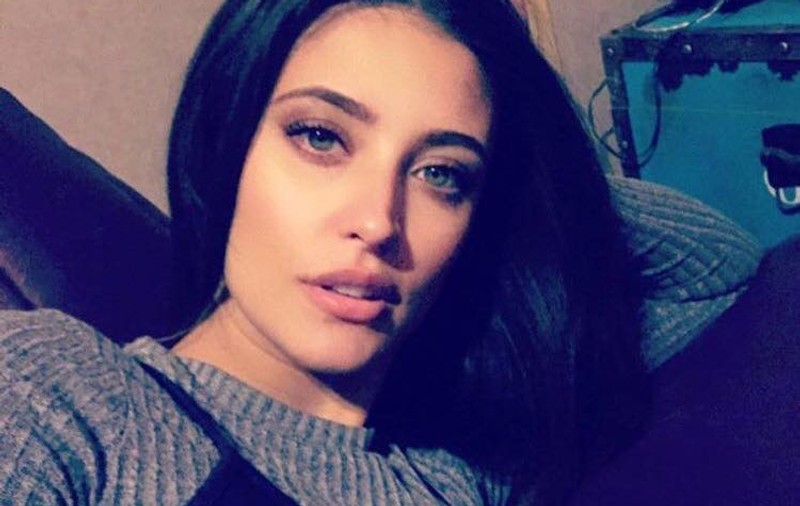 Primul selfie al Antoniei după ce a născut a treia oară. Cum s-a fotografiat artista