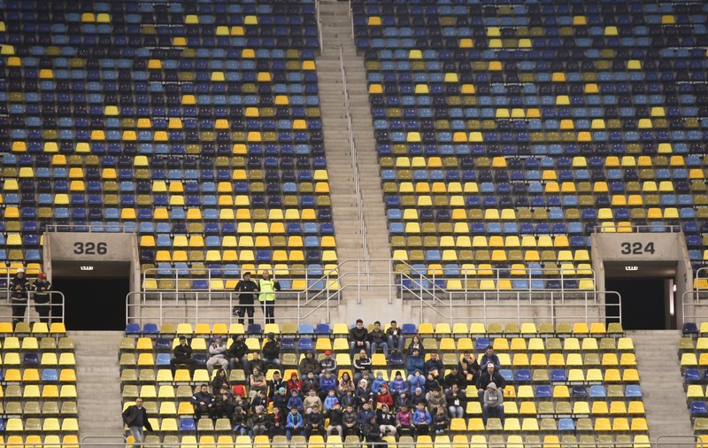 IREAL! Campioana îi plăteşte pe "fanii" care vor să vină la meciul cu Dinamo!