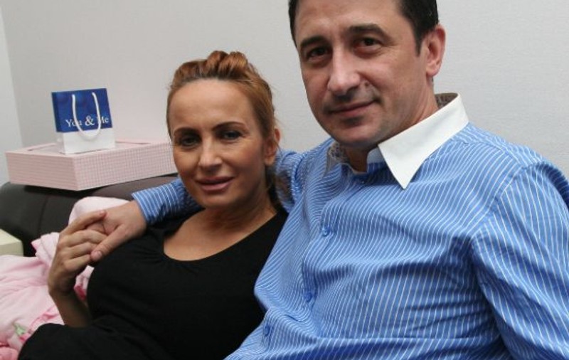Minivacanță pentru Daniela Gyorfi și George Tal. N-au plecat singuri, ci au luat cu ei una dintre cele mai sexy artiste de la noi | FOTO