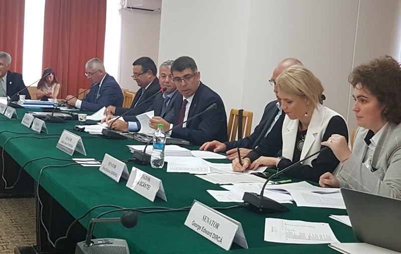 UPDATE. Conflictul de interese și incompatibilitatea demnitarilor se prescriu după 3 ani; Vot final în Parlament