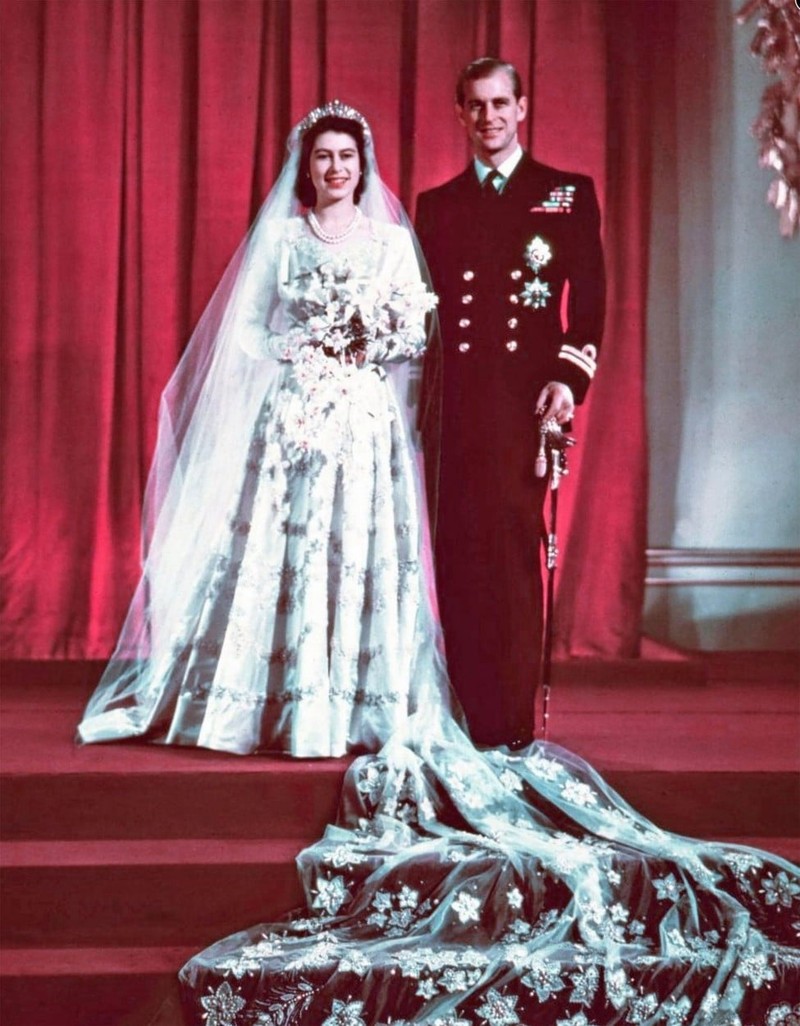Regina și prințul consort, la nunta lor, în 1947 | Foto: Profimedia