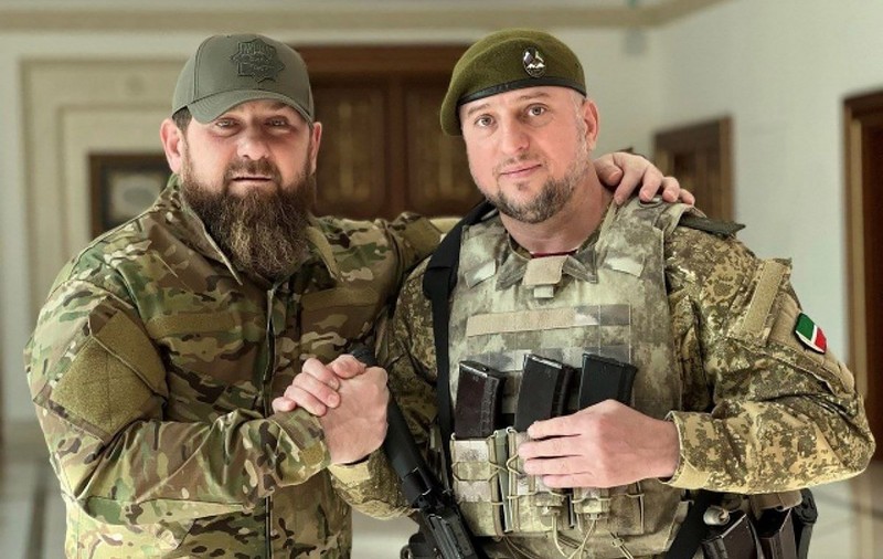 Cine e Apti Alaudinov, generalul despre care se scrie că-l va înlocui pe Ramzan Kadîrov la conducerea Ceceniei. A fost la un pas de a fi asasinat
