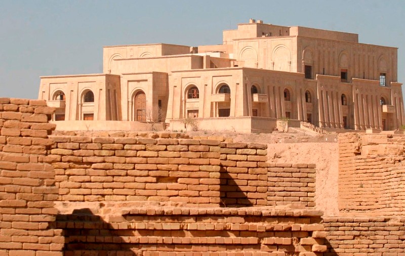 Primii turişti în Irak după şase ani de război