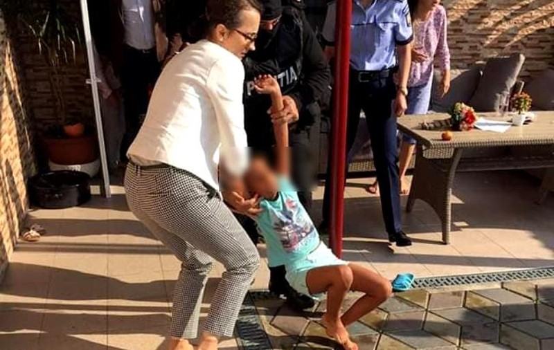 Procurorul care a luat-o cu forța pe Sorina rămâne în funcție. CSM a respins suspendarea sa
