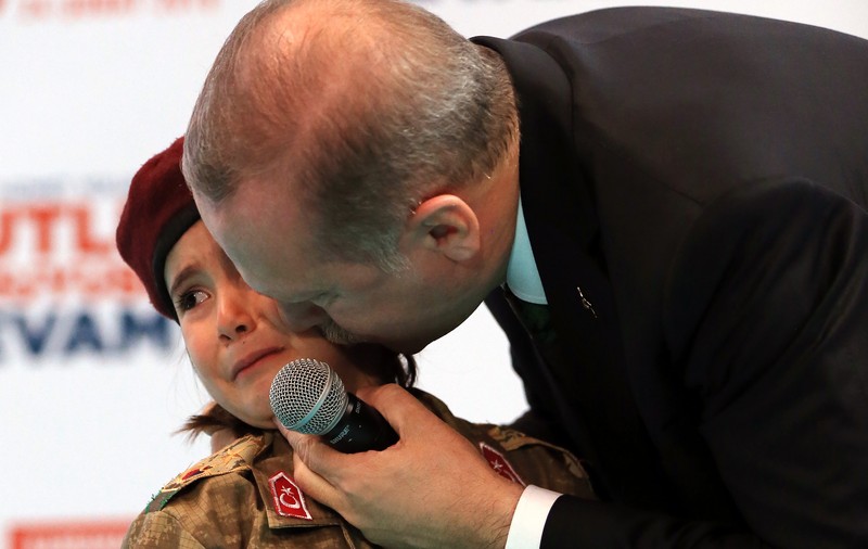 Mesajul lui Erdogan pentru o fetiță turcă: ”Dacă vei fi martirizată, te vom onora”