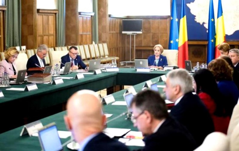 Klaus Iohannis, despre o posibilă nouă Ordonanță 13 pe Codurile penale: ”Societatea civilă să fie în alertă, să protestăm cu toată fermitatea”