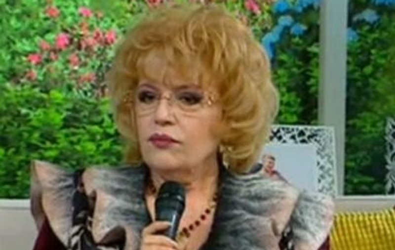 Trucul de frumusețe al Corinei Chiriac. Cu ce se demachiază este la îndemâna tuturor