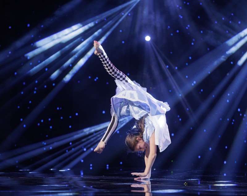 Când va avea loc semifinala LIVE „Românii au talent” 2025 și ce premiu va câștiga concurentul care se clasează pe locul 2 în concurs. Noutățile sezonului 15!