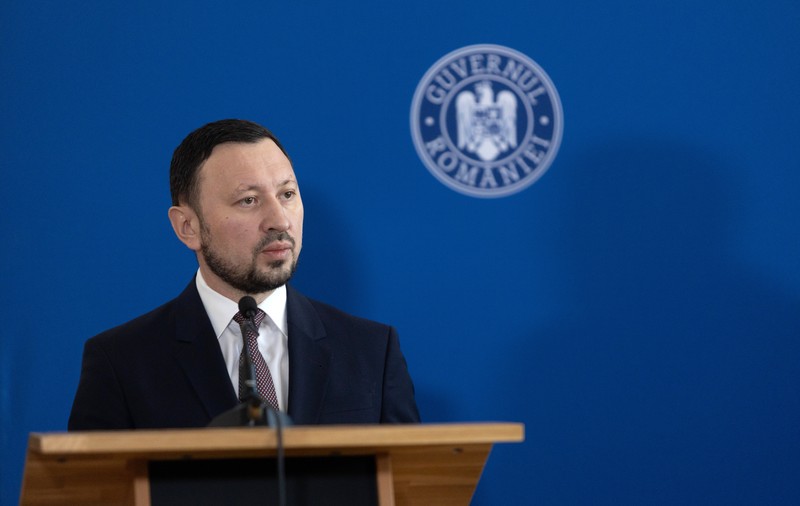 Ministrul Mediului vrea măsuri radicale, după ce un bărbat a fost atacat de urs la Predeal: „Orice urs care intră în localitate, indiferent dacă e pui sau adult, trebuie împușcat”
