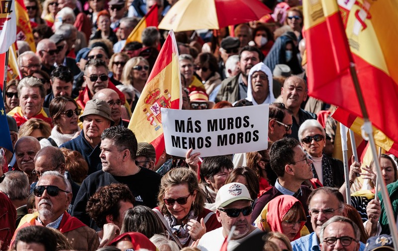 Ample proteste antiguvernamentale la Madrid. 25.000 de oameni au scandat „Sánchez distruge Spania”  | VIDEO