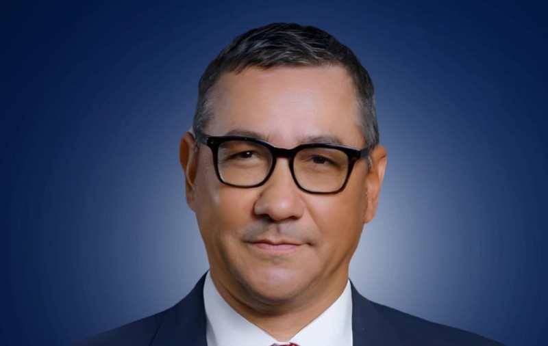 Cât costă tricoul purtat de Victor Ponta de ziua lui. Cum a sărbătorit 53 de ani: „Golf, distracție, muncă, privat”