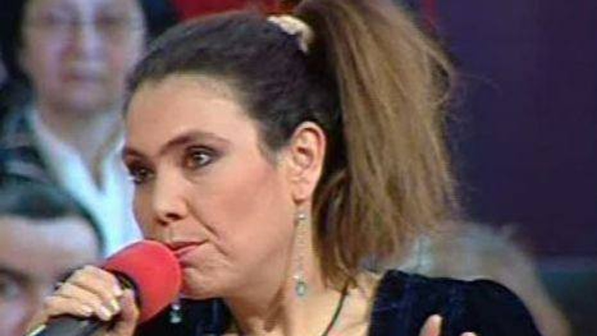 Ioana Tufaru dă de pământ cu Hannelore de la Insula Iubirii. "Ne arată cum să călcăm fidelitatea în picioare"