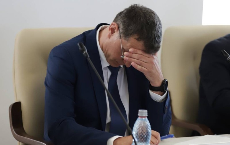 Președintele Nicușor Dan i-a acceptat demisia lui Ionuț Moșteanu din funcţiile de viceprim-ministru şi ministru al Apărării