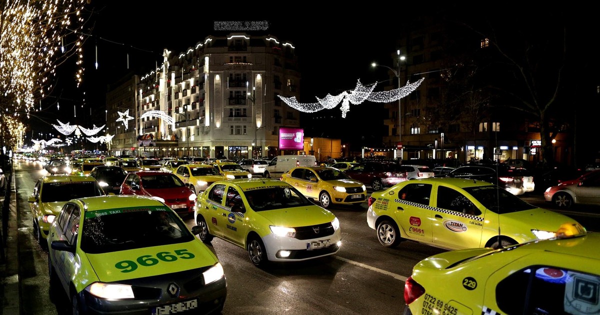 Dosar penal, după protestul taximetriștilor. Fotografie de la protestul de luni al taximetriștilor