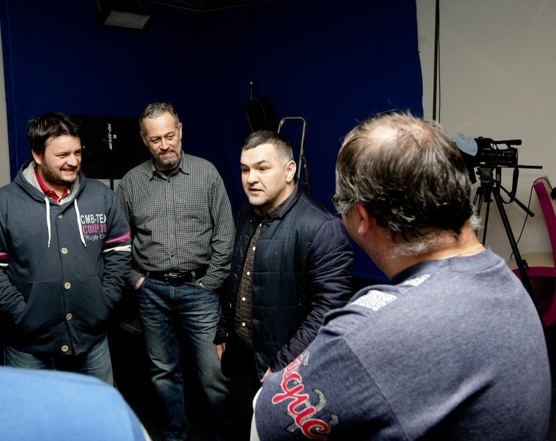 După un deceniu, Leonard Doroftei a povestit culisele meciului cu Arturo Gatti. ”Antrenorul mi-a zis să fiu atent, că dă șase lovituri de stânga la cap, apoi vine cu dreapta. După prima repriză, am înțeles că pregătirea meciului fusese aiurea. ”Bă, fraților, când vine dreapta aia, că mă omoară ăsta?!”