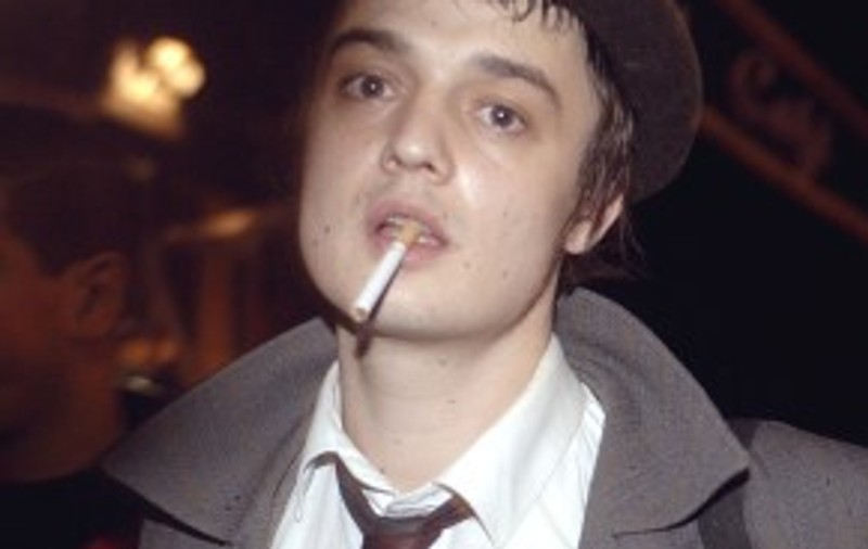 Pete Doherty şi Amy Winehouse, "cei mai răi vecini"