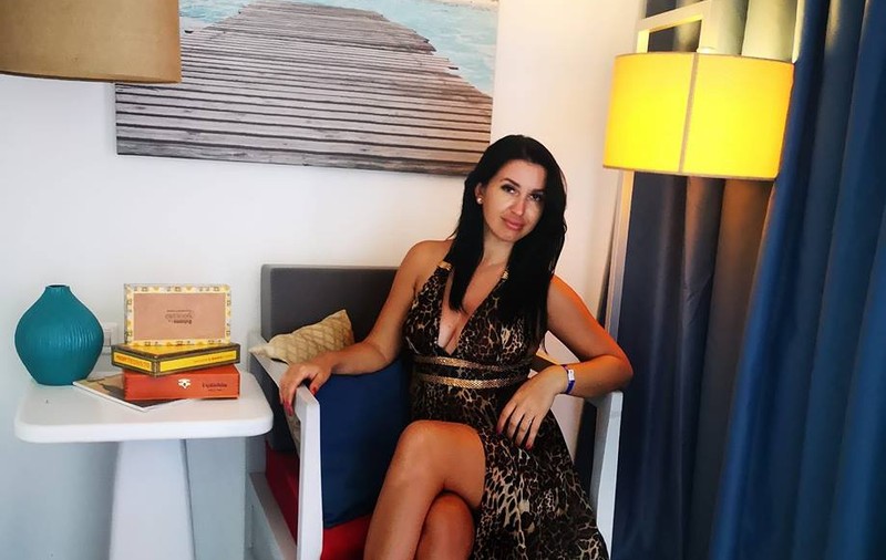 Mirela Baniaș, cerută de soție în cel mai inedit mod. "Totul era băgat într-un sac"