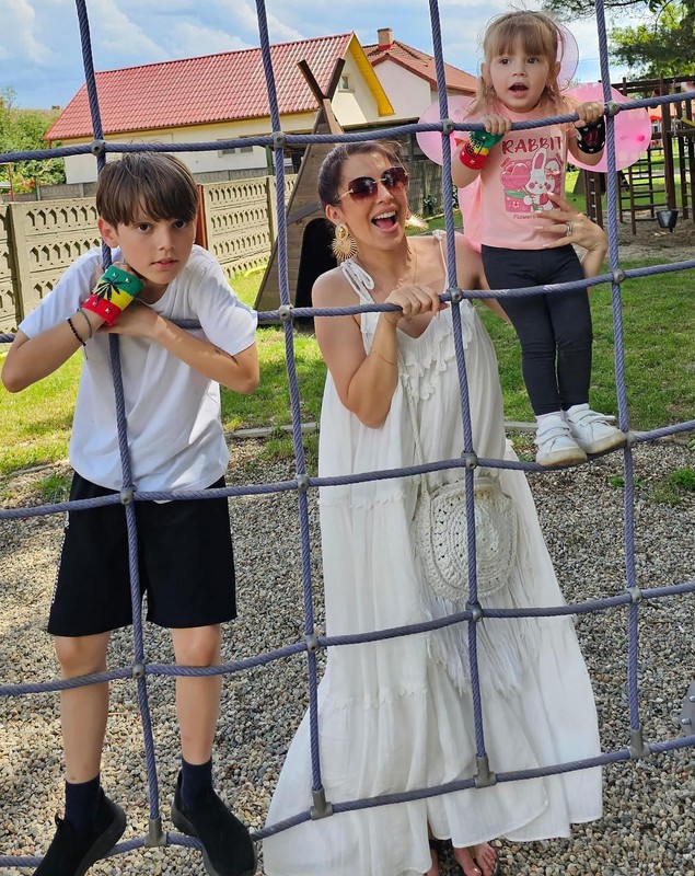Celia revine în muzică, după o pauză în care s-a dedicat familiei. „Vin cu surprize. Visez la acea perioadă”