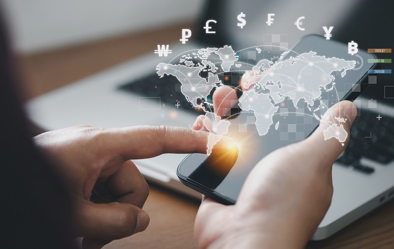 Cum să folosești un convertor valutar online pentru a economisi la fiecare tranzacție