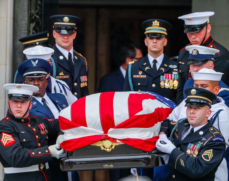 Funeralii naţionale pentru John McCain, în SUA. Mesajul acid al fiicei sale, la adresa lui Trump (FOTO)