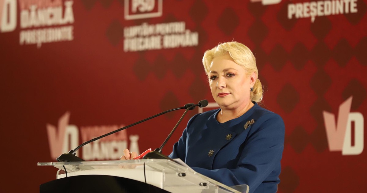 Viorica Dăncilă, monolog de peste 20 de minute la dezbaterea la care a invitat jurnaliștii în Parlament pentru a avea un dialog