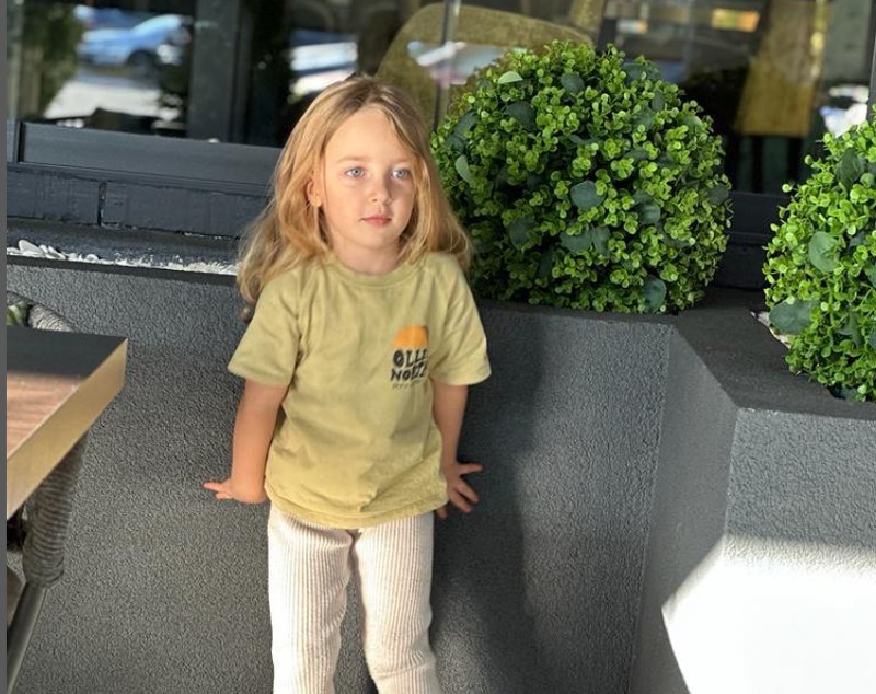 Cum arată fetița lui Augustin Viziru. Maria are 4 ani. „Nu am cu cine să mă înțeleg. Îi dau voie, că nu am ce să fac”