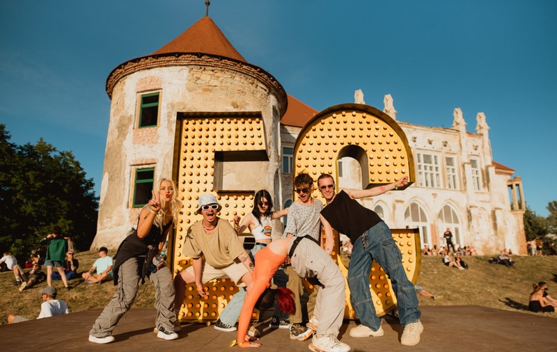 Tot ce trebuie să știi pentru EC9: noi măsuri pentru eficientizarea transportului și accesului în festival