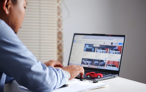 Un șofer german a cerut restituirea a 60.520 de euro, prețul unei mașini electrice pe care a condus-o timp de un an, invocând o eroare în procesul de comandă online