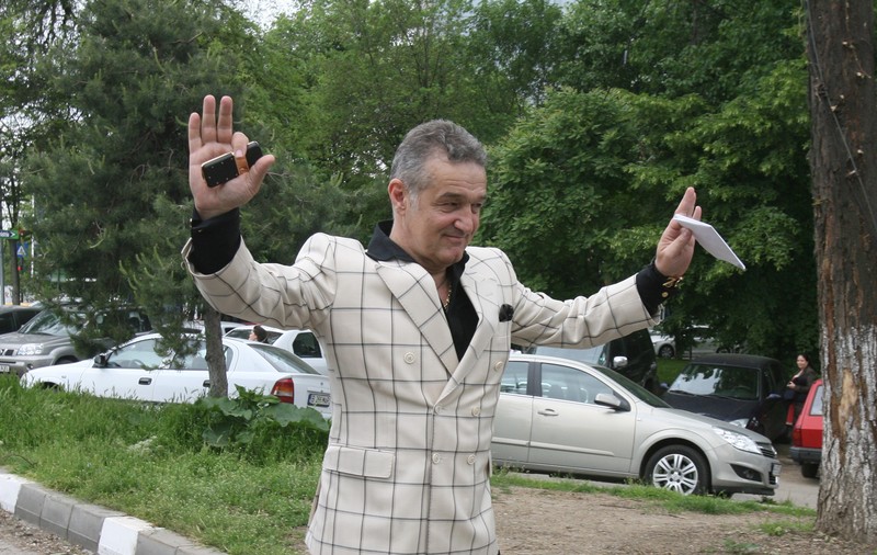 Gigi Becali a anunţat în această seară noul antrenor al echipei Steaua