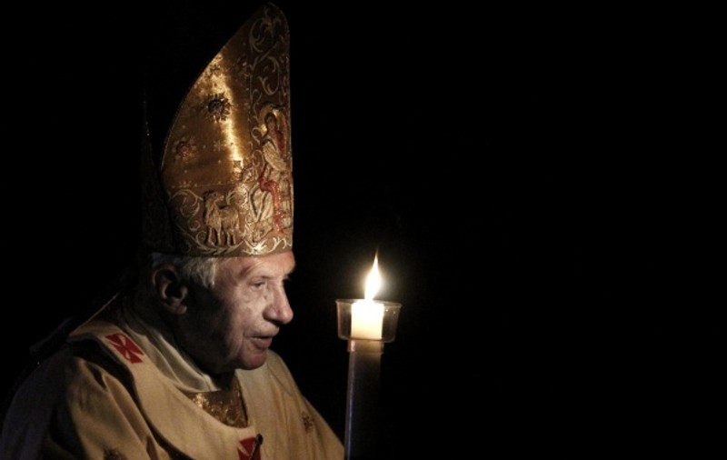 Papa a făcut parte din Tineretul hitlerist | Benedict al XVI-lea abdică