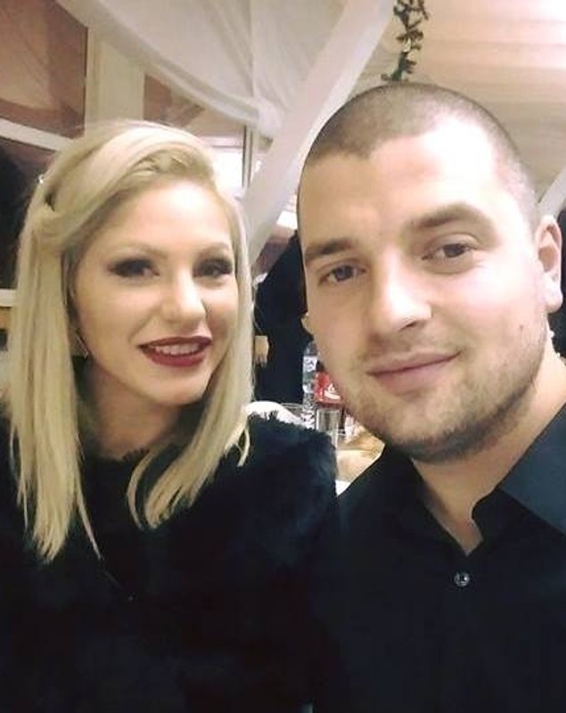 Cele mai frumoase fotografii cu Bogdan și Hannelore de la Insula Iubirii. Orice s-ar zice, e clară iubirea dintre ei | FOTO
